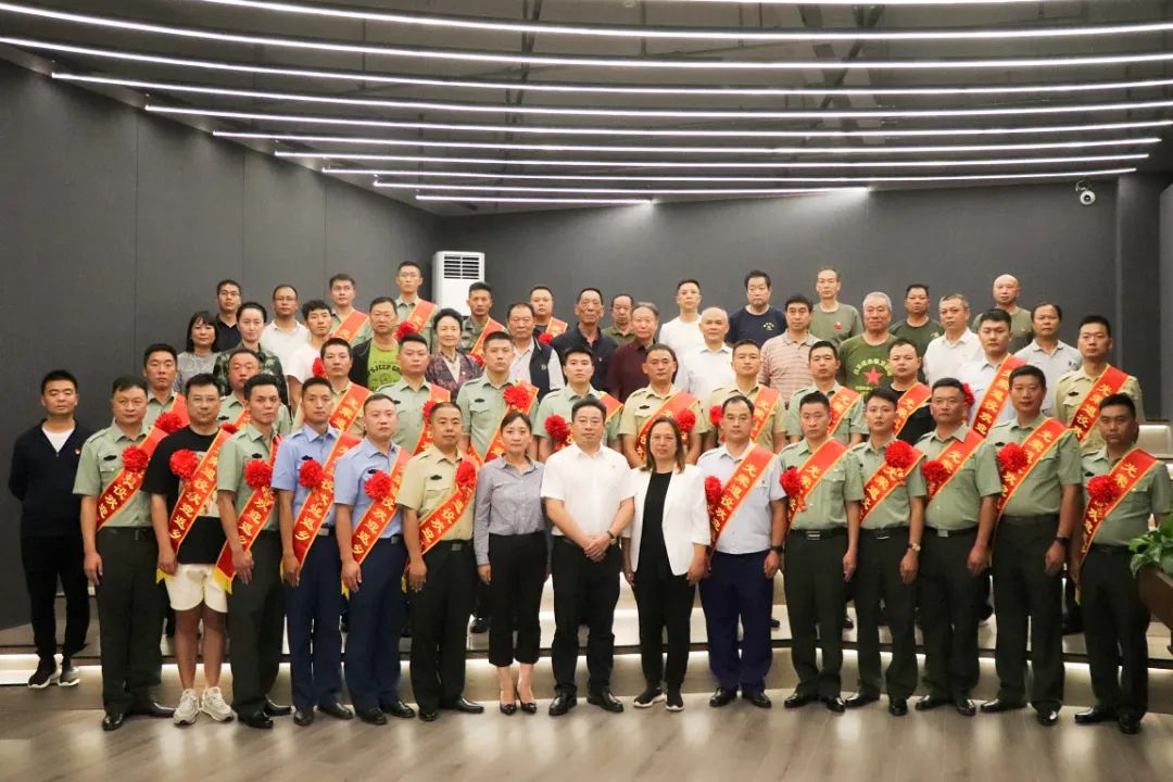老兵永远跟党走 建功立业显忠诚